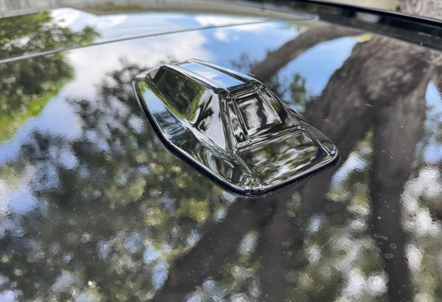 Gloss Black Flat Shark Fin Cover