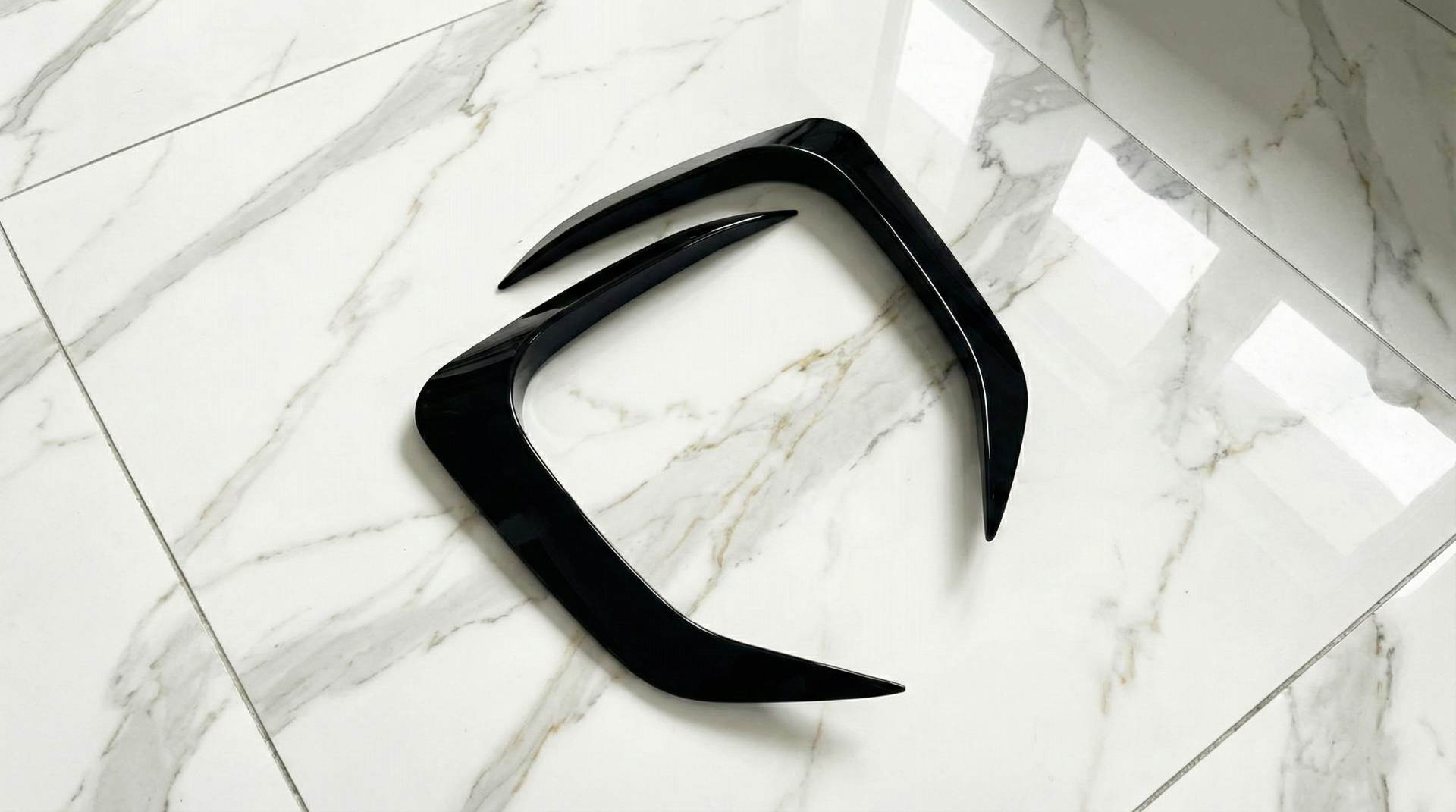 Gloss Black Front Bumper Aero Trim (M Sport or M35i only)