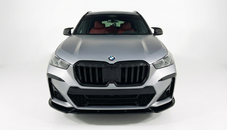 Gloss Black Front Bumper Aero Trim (M Sport or M35i only)